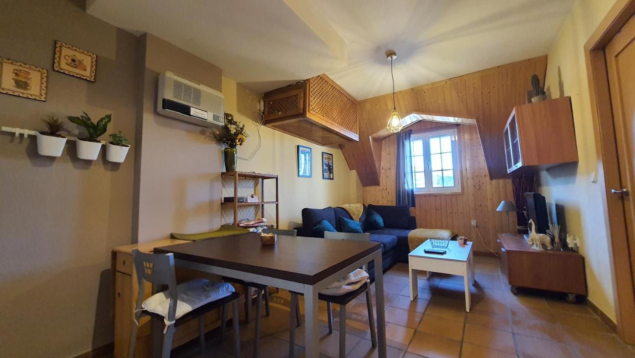 Acogedor Apartamento En Sierra Nevada Con Piscina Acceso Directo A Silla Eksteriør billede
